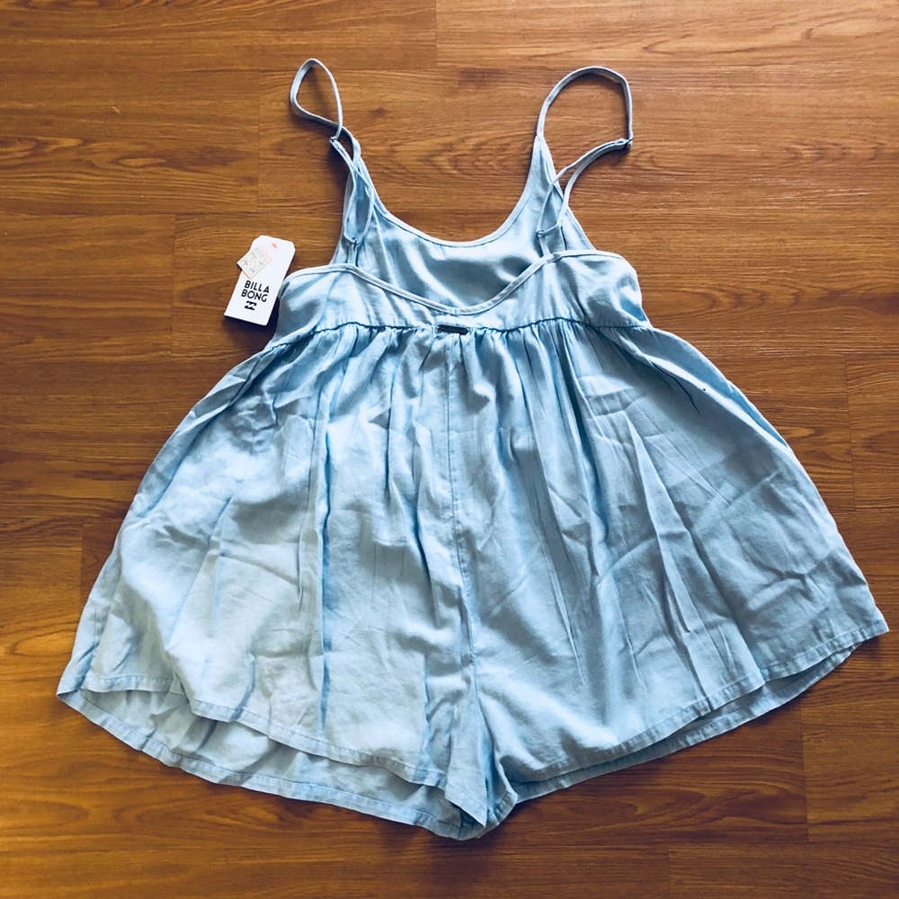 Billabong romper - never worn!